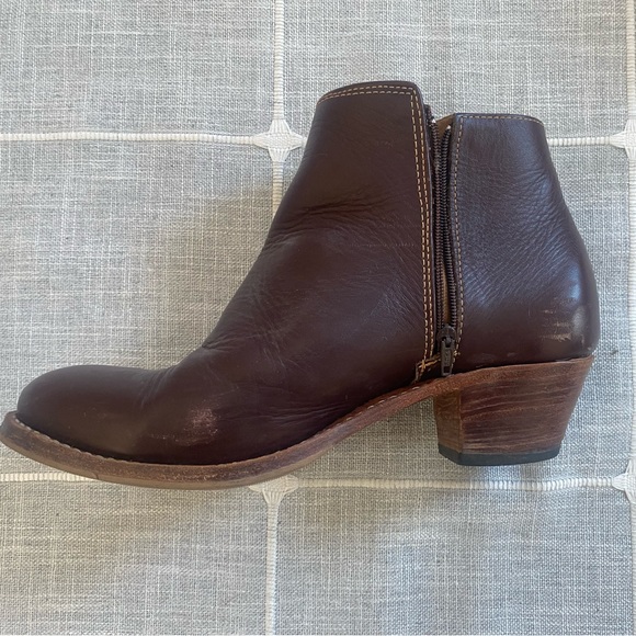 Adelante Hancrafted Granada Boot - Picture 10 of 12